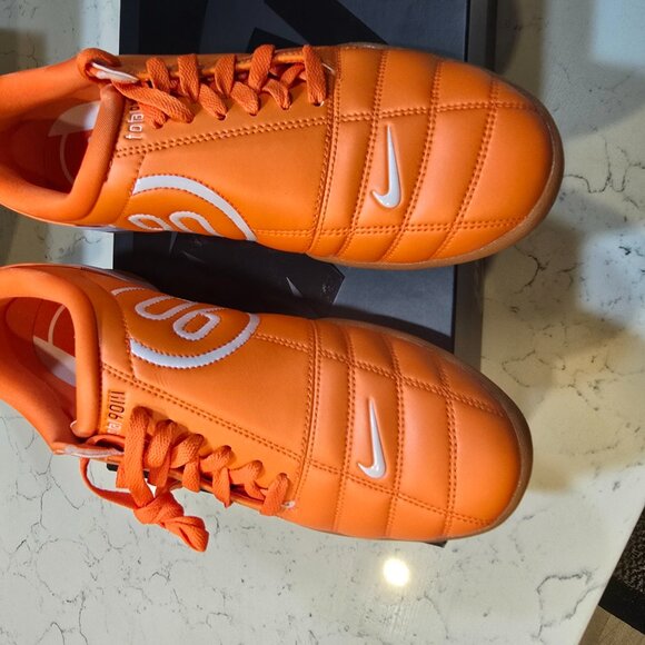🔥 Nike T90 SP Safety Orange White #HF9351-800 Sz 10 mens Brand New🔥sneakers - Picture 3 of 15